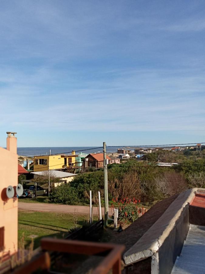 Hostal La Virazon Пунта-дель-Дьябло Экстерьер фото