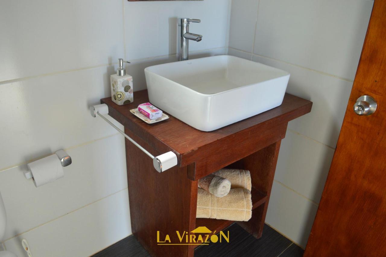 Hostal La Virazon Пунта-дель-Дьябло Экстерьер фото