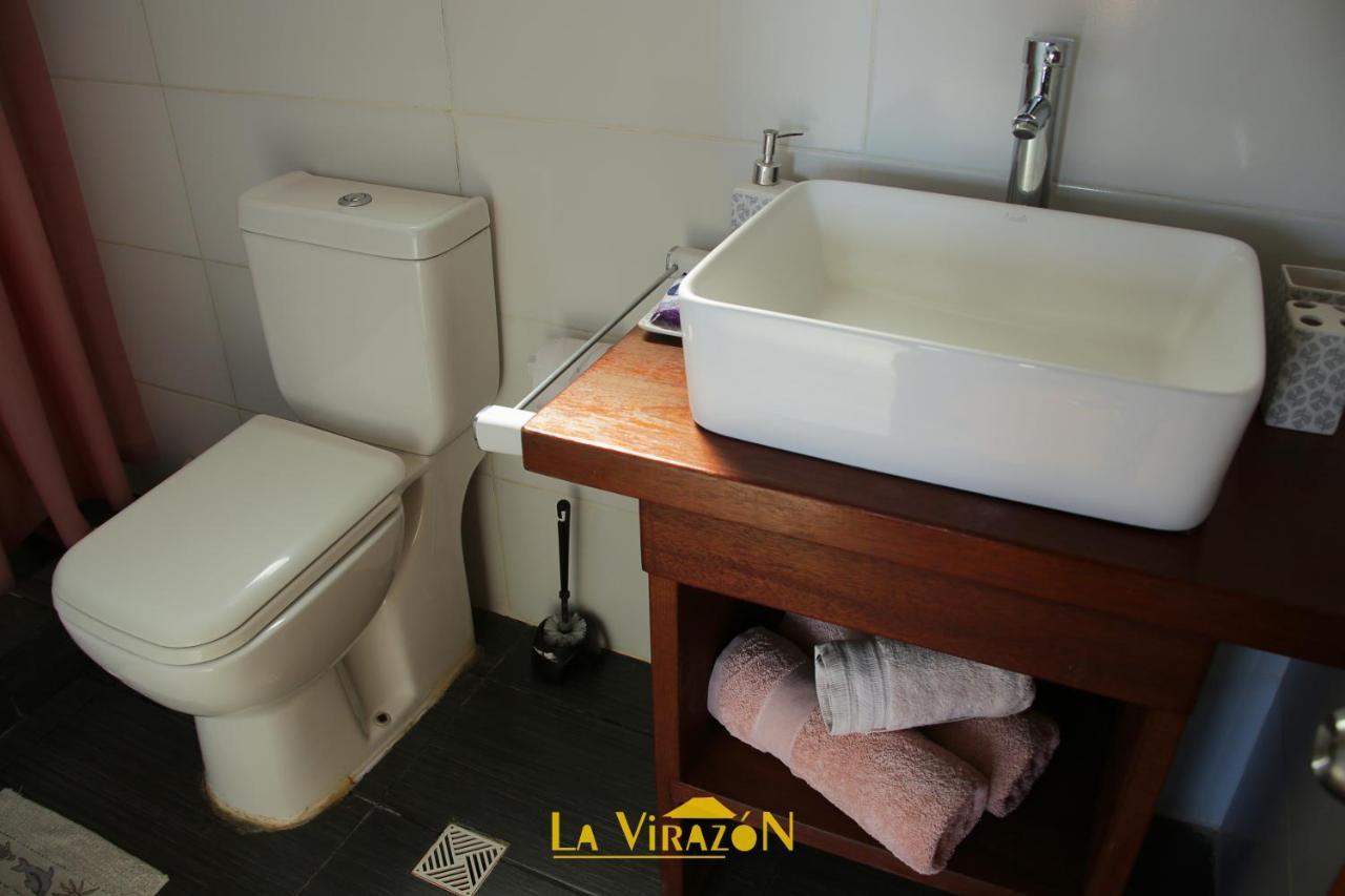 Hostal La Virazon Пунта-дель-Дьябло Экстерьер фото